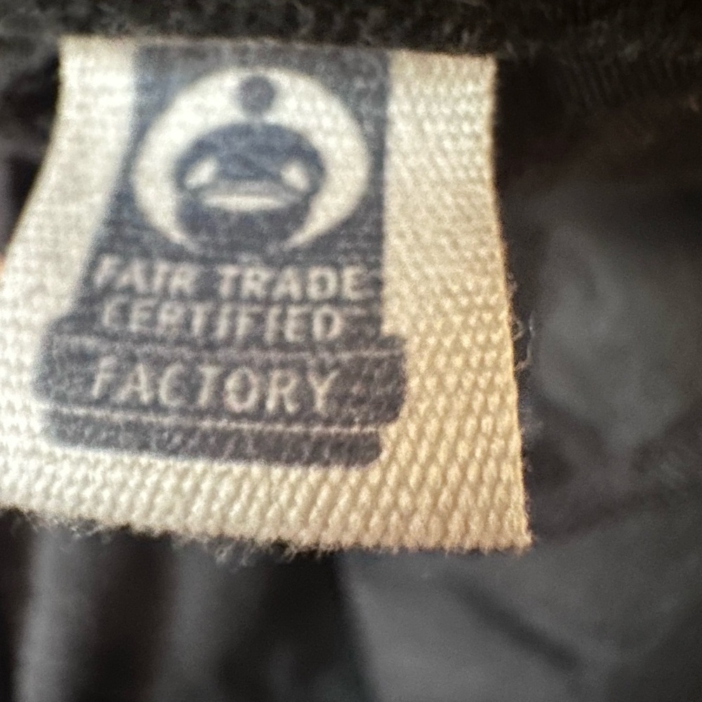 Women’s Universal Thread High Rise Vintage straight Jeans, size 6/28S - Picture 7 of 9